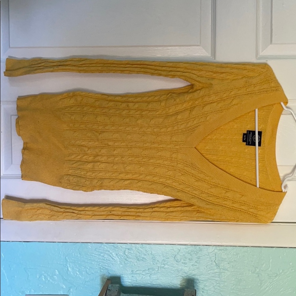American Eagle Cable Net Sweater Yellow